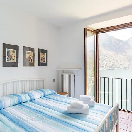 Apartment Apt With Private Parking & Shared Pool! *